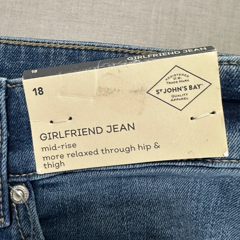 St. John's Bay Women's 18 Girlfriend Jean Blue Mid-Rise LT Terrace NEW